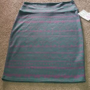 "CASSIE" LULAROE SKIRT